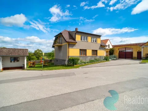 Prodej rodinného domu, Libníč, 180 m2