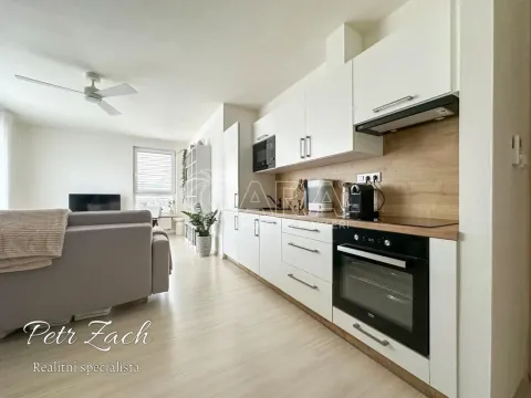 Pronájem bytu 2+kk, Olomouc, Eduarda Hamburgera, 58 m2