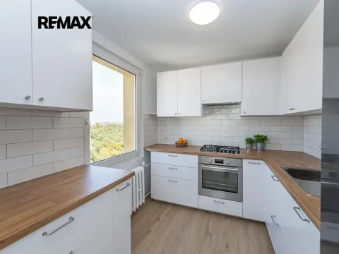 Pronájem bytu 3+1, Praha - Žižkov, Křivá, 73 m2