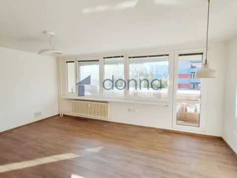 Pronájem bytu 3+kk, Praha, Hennerova, 72 m2