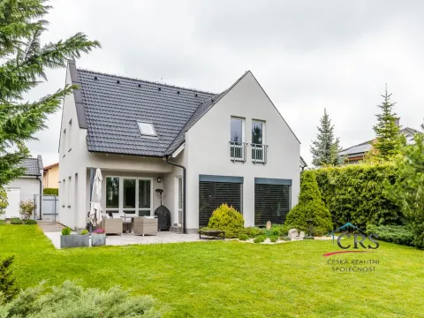 Prodej rodinného domu, Hostivice, 240 m2