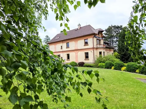 Prodej kanceláře, Třinec, Husova, 360 m2