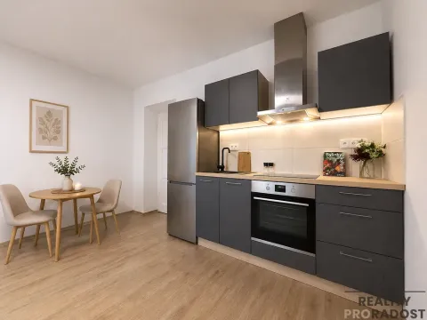 Pronájem bytu 2+kk, Olomouc, kpt. Nálepky, 40 m2
