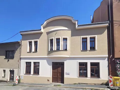 Pronájem bytu 2+kk, Kolín - Kolín IV, Školská, 46 m2