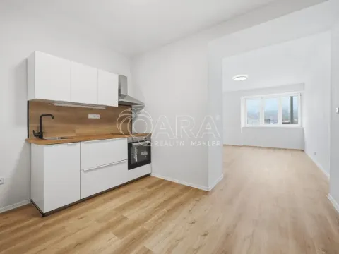 Prodej bytu 2+kk, Praha - Vysočany, Kolbenova, 60 m2