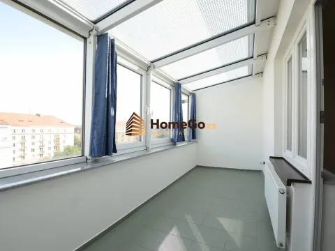 Pronájem bytu 2+kk, Praha - Nusle, U gymnázia, 50 m2