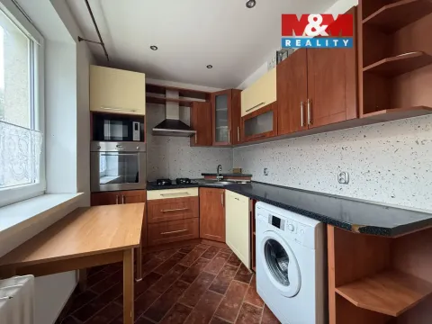 Pronájem bytu 3+1, Karviná - Mizerov, Majakovského, 60 m2