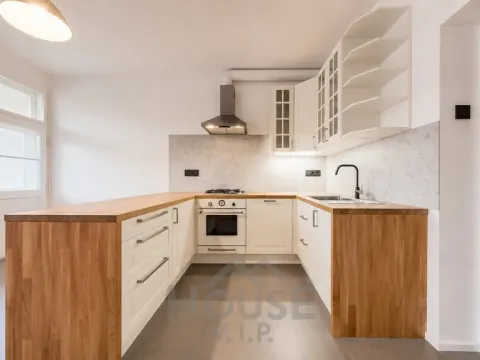 Prodej bytu 2+1, Praha - Libeň, U libeňského pivovaru, 81 m2