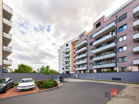 Prodej bytu 2+kk, Praha - Hodkovičky, Šífařská, 52 m2