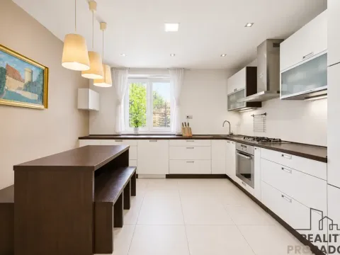 Prodej bytu 2+1, Pardubice - Zelené Předměstí, Jilemnického, 58 m2