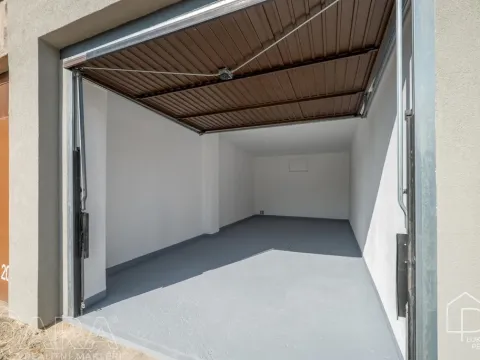 Prodej garáže, Praha - Čakovice, K sedlišti, 20 m2
