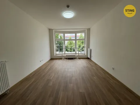 Pronájem bytu 1+kk, Prostějov, Žižkovo nám., 47 m2