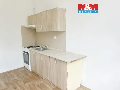 Pronájem bytu 1+1, Česká Lípa, Pod Holým vrchem, 29 m2