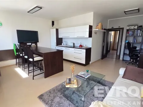 Prodej bytu 2+kk, Pardubice - Trnová, Josefa Bublíka, 56 m2