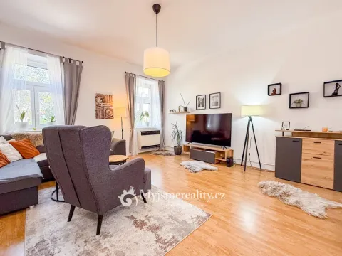 Prodej bytu 3+kk, Znojmo, Pražákova, 75 m2