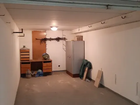 Pronájem garáže, Praha - Kyje, Manželů Dostálových, 19 m2