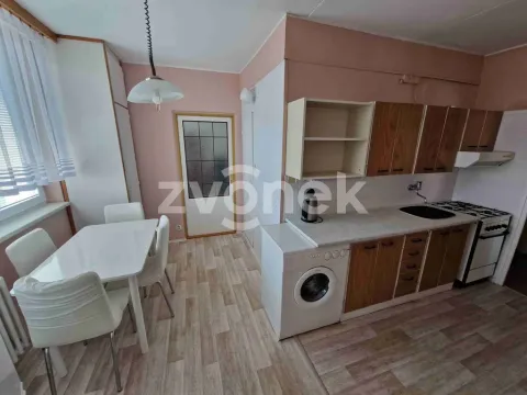 Pronájem bytu 3+1, Uherské Hradiště, 28. října, 70 m2