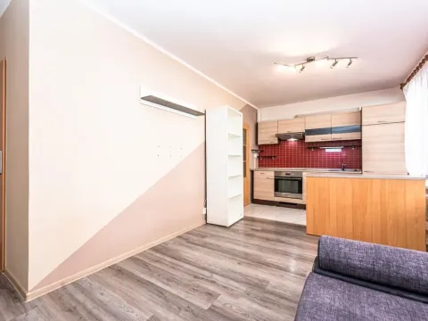 Prodej bytu 2+kk, Praha - Bohnice, Poznaňská, 37 m2