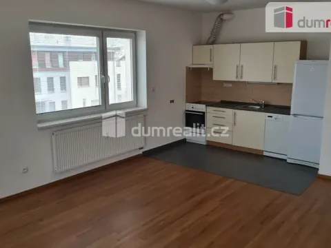 Pronájem bytu 1+kk, Praha - Stodůlky, Přeučilova, 43 m2