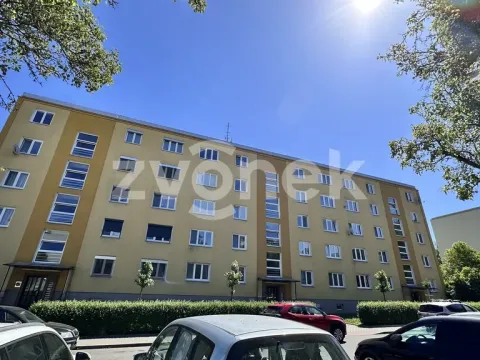 Pronájem bytu 2+1, Zlín, Milíčova, 60 m2