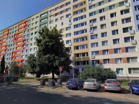 Pronájem bytu 2+kk, Praha - Střížkov, Jablonecká, 42 m2