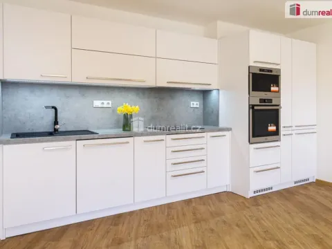 Prodej bytu 3+kk, Všemina, 80 m2
