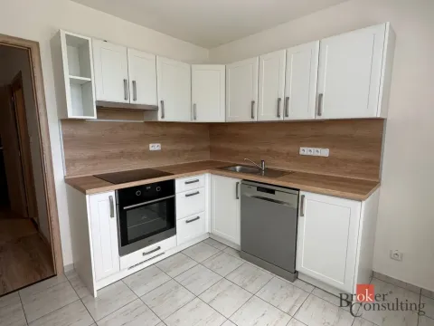 Pronájem bytu 3+1, Razová, 72 m2
