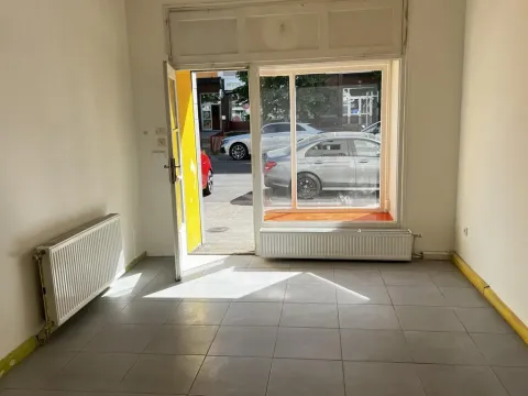 Pronájem obchodního prostoru, Praha - Nusle, Na Pankráci, 24 m2