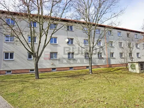 Prodej bytu 1+1, Neratovice, 28 m2