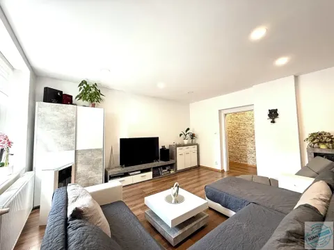Prodej bytu 4+1, Krnov, Tyršova, 84 m2