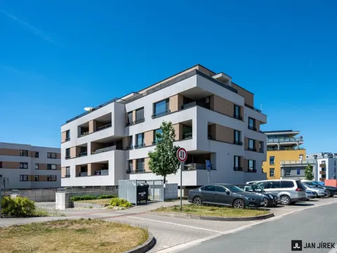 Prodej bytu 4+kk, Hradec Králové - Třebeš, Svatojánská, 102 m2