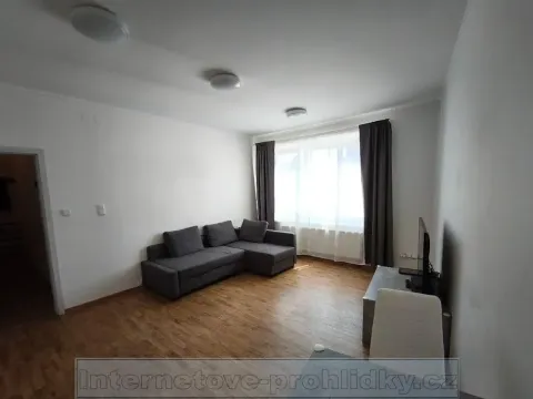 Pronájem bytu 2+1, Kladno, 57 m2