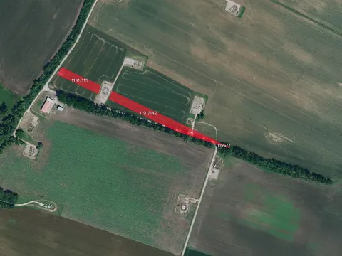 Prodej pole, Týnec, 7872 m2