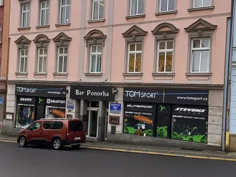 Pronájem kanceláře, Jablonec nad Nisou, Podhorská, 16 m2