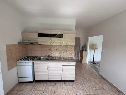 Pronájem bytu 1+1, Rokycany, Horákova, 34 m2