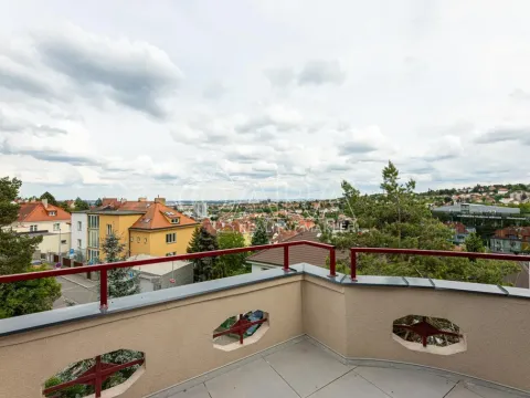 Pronájem bytu 3+1, Praha - Dejvice, 133 m2