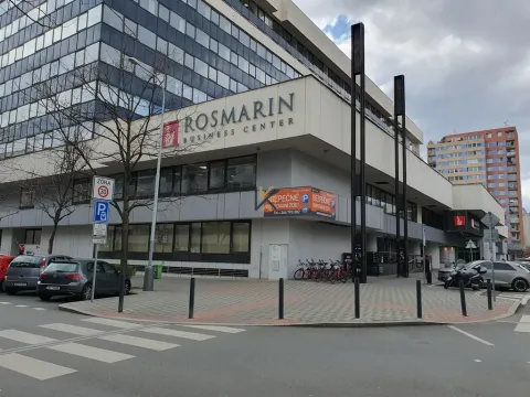 Pronájem kanceláře, Praha - Holešovice, Dělnická, 350 m2