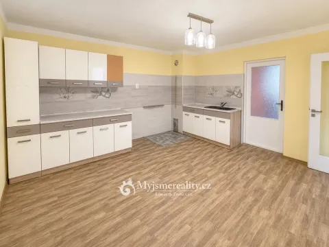 Prodej rodinného domu, Hodonice, Krhovická, 190 m2