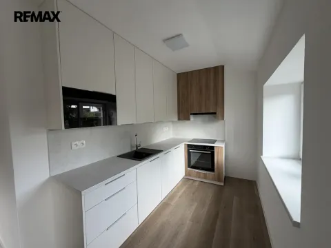 Pronájem bytu 2+kk, Lanškroun - Žichlínské Předměstí, Komenského, 34 m2