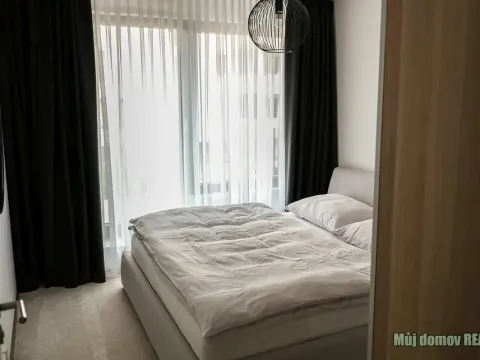 Pronájem bytu 3+kk, Praha - Čimice, Hrašeho, 86 m2