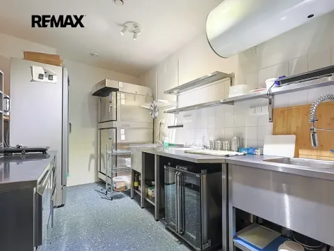 Pronájem restaurace, Plzeň, Americká, 210 m2