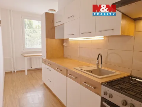 Pronájem bytu 2+1, Chomutov, Kostnická, 62 m2