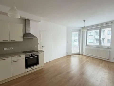 Pronájem bytu 2+kk, Praha - Střížkov, Makedonská, 48 m2