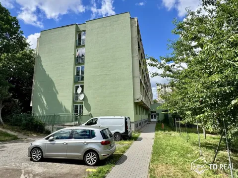Pronájem bytu 1+kk, Brno, Jedovnická, 21 m2