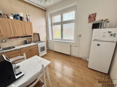 Pronájem bytu 2+1, Olomouc, Zamenhofova, 84 m2