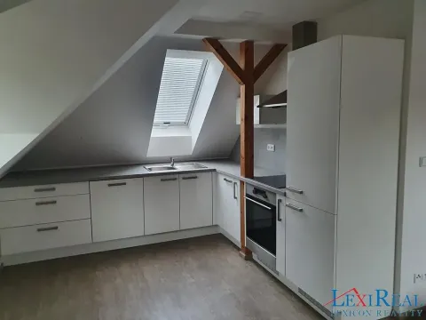 Pronájem bytu 3+kk, Tuchoměřice, Ve Zběrušce, 50 m2
