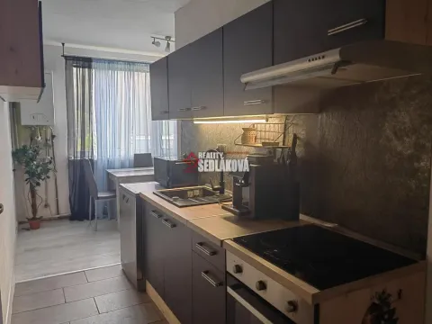 Prodej bytu 3+1, Benešov nad Ploučnicí, Děčínská, 65 m2