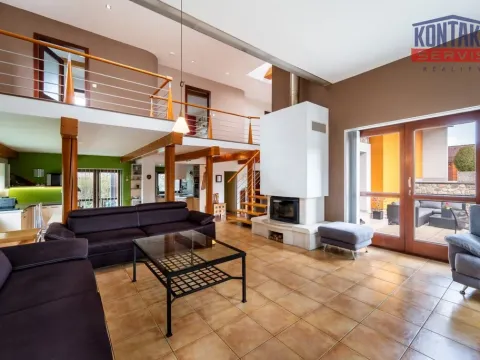 Prodej rodinného domu, Dubné, 261 m2