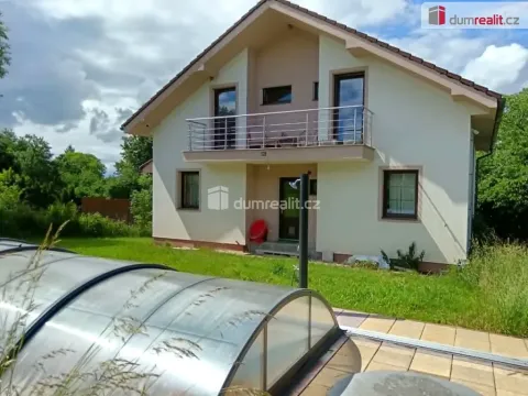 Prodej rodinného domu, Bystřice - Ouběnice, 300 m2