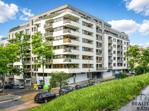 Prodej bytu 1+kk, Praha, Kališnická, 34 m2